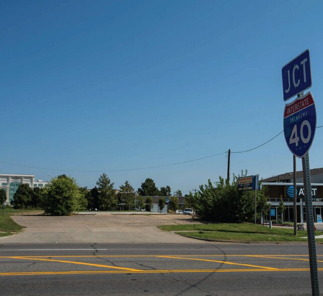 1716 S Sooner Rd, Midwest City, OK for sale - Building Photo - Image 2 of 4