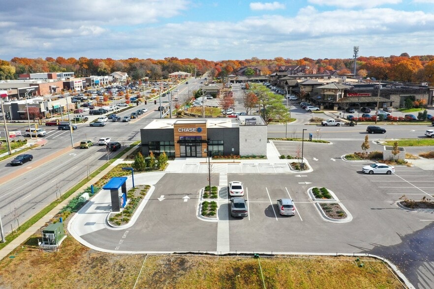 9500 Mission Rd, Prairie Village, KS for sale - Building Photo - Image 1 of 8