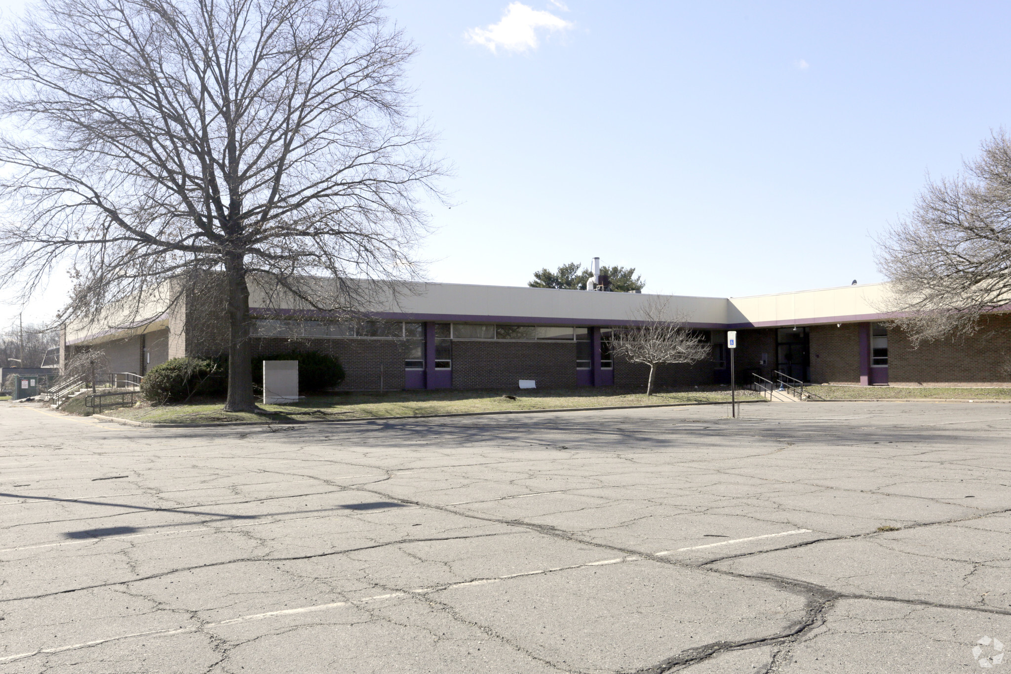 120 Centennial Ave, Piscataway, NJ for sale Primary Photo- Image 1 of 1