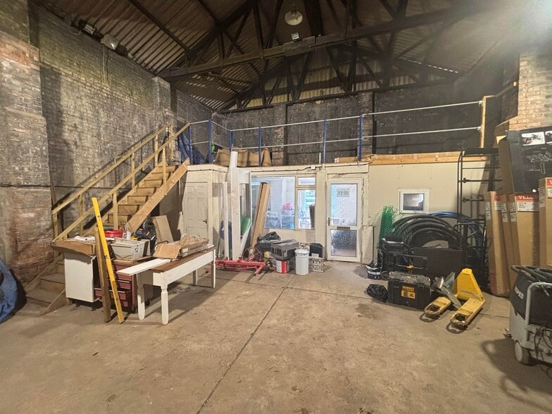 Culmhead, Taunton for lease - Building Photo - Image 2 of 9