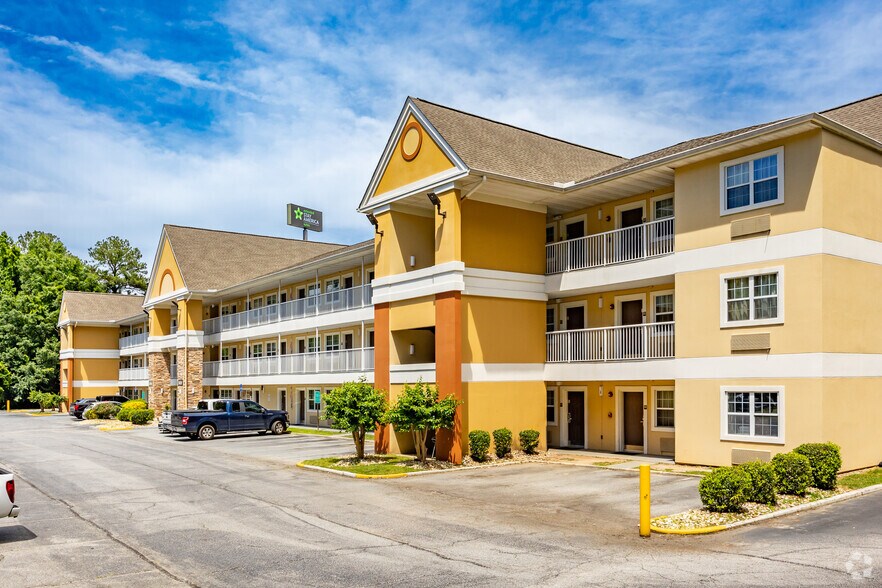 Hotel for Sale in 5020 Armour Rd, Columbus, GA 31904 TenX Commercial