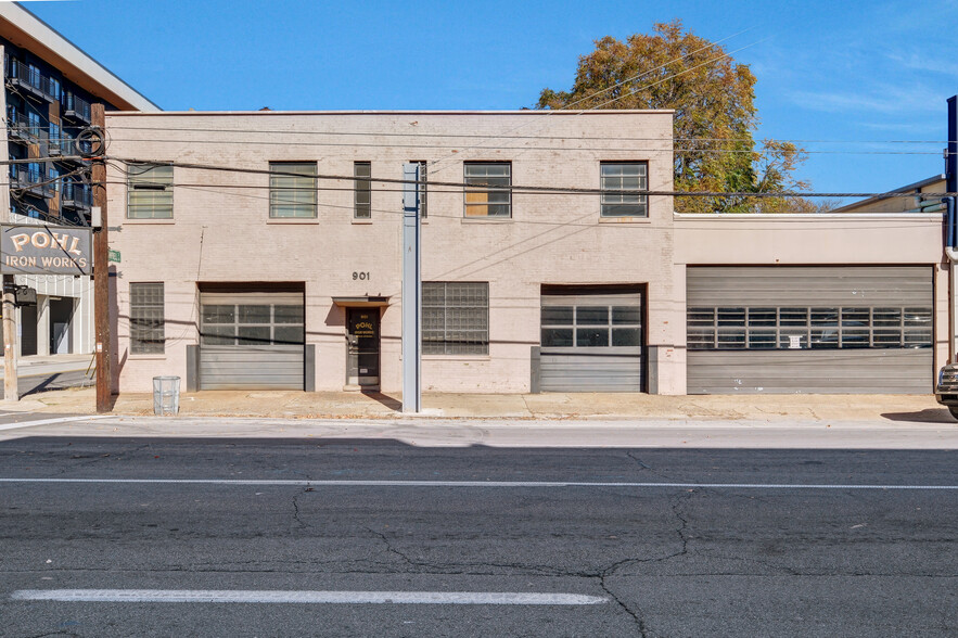 901 E Main St, Louisville, KY for lease - Building Photo - Image 2 of 3