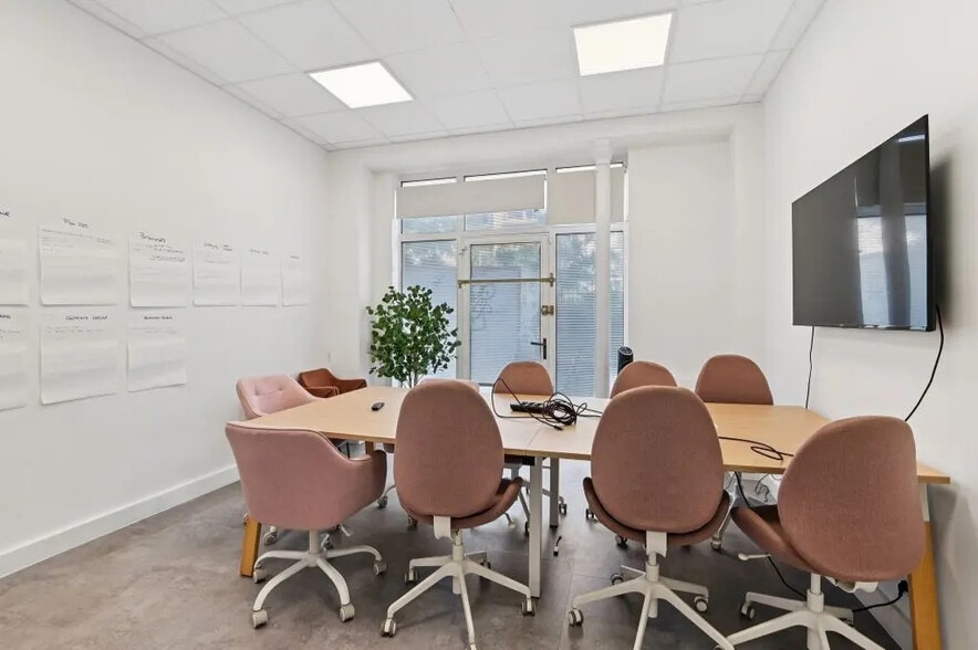 140 Boulevard Pereire, Paris for lease - Building Photo - Image 3 of 15