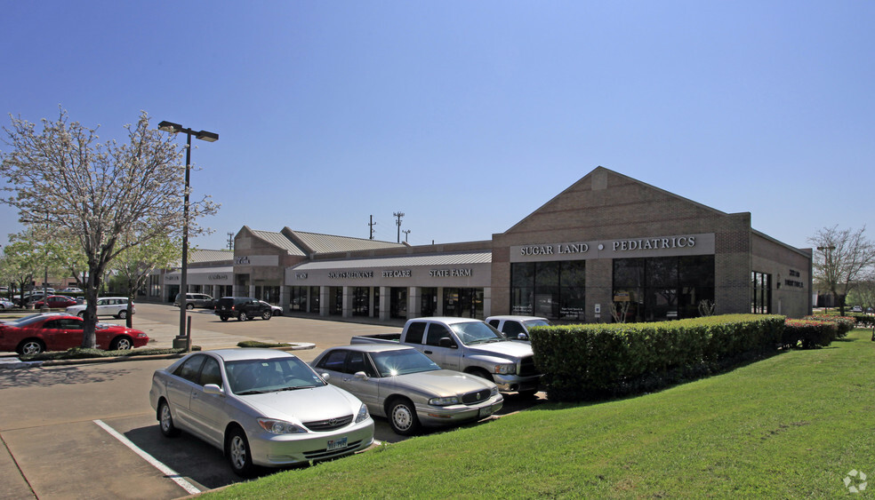 16103 Lexington Blvd, Sugar Land, TX for sale - Primary Photo - Image 1 of 1