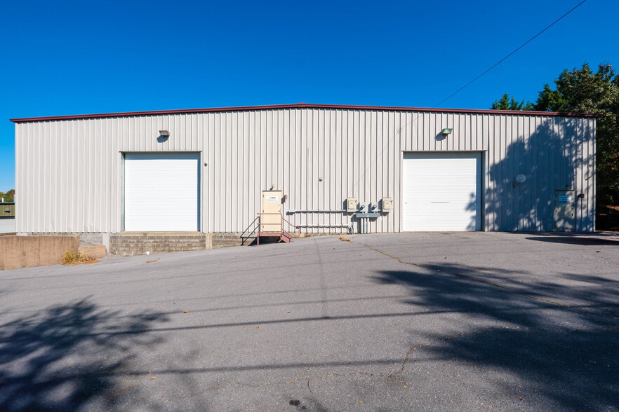 1780 Dealton Ave, Harrisonburg, VA for lease - Building Photo - Image 3 of 19