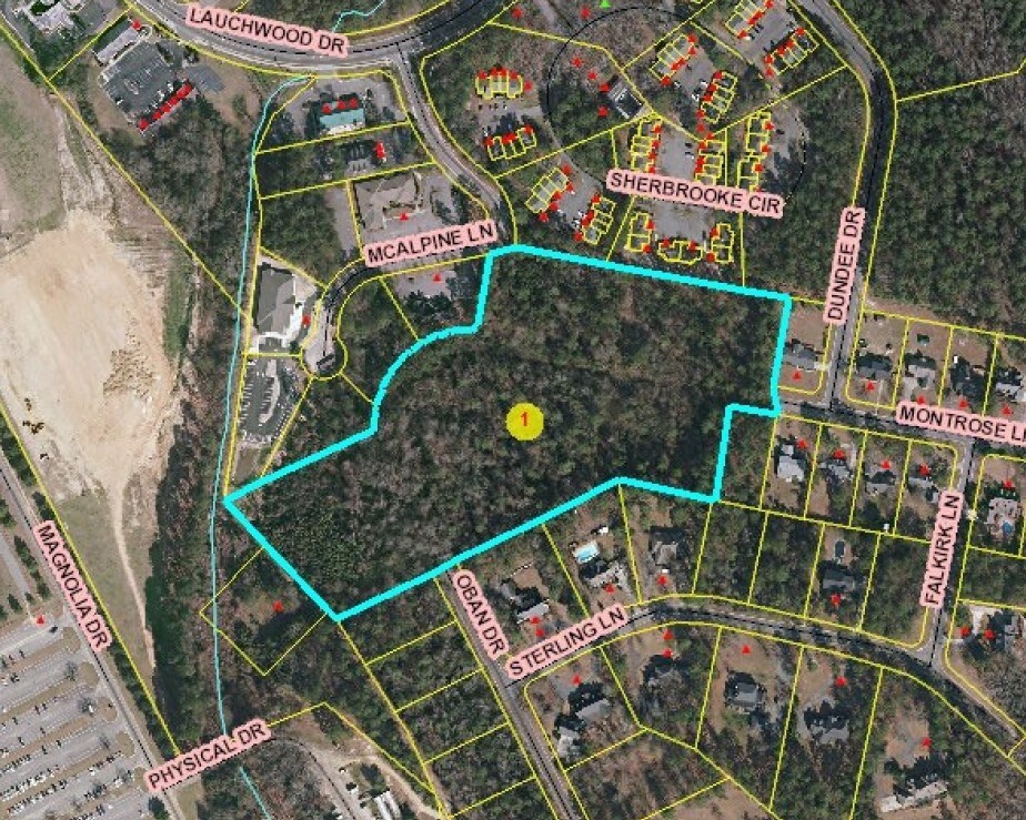 Oban Dr, Laurinburg, NC 28352