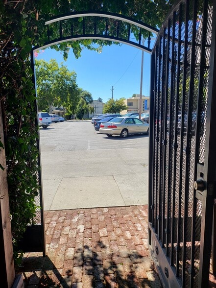 7451 Monterey St, Gilroy, CA for sale - Building Photo - Image 3 of 50