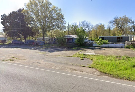 2114 10th St, Anniston, AL for sale - Building Photo - Image 2 of 2