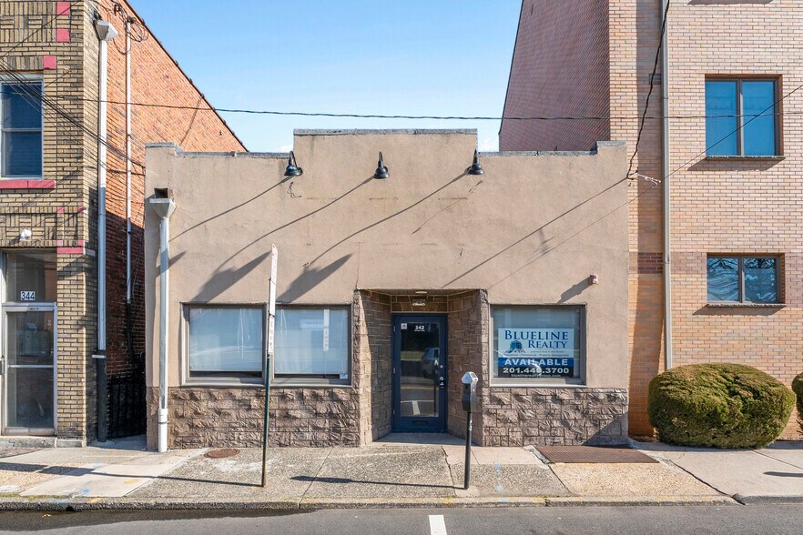 342 Union Ave, Rutherford, NJ for sale - Building Photo - Image 1 of 1