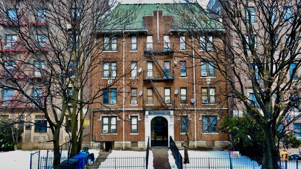 2017 Albemarle Rd, Brooklyn, NY for sale - Building Photo - Image 1 of 13