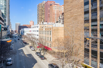 1009-1015 N Clark St, Chicago, IL - aerial  map view