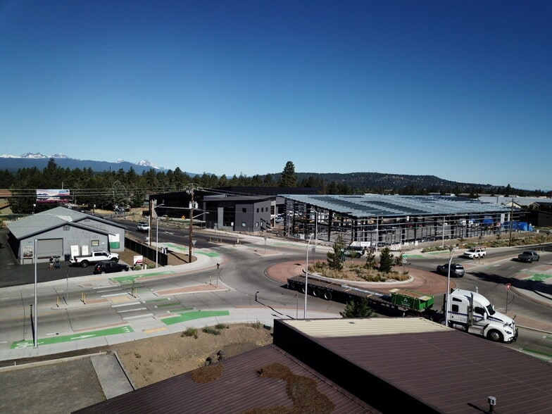 625 SE 9th St, Bend, OR for sale - Building Photo - Image 2 of 13