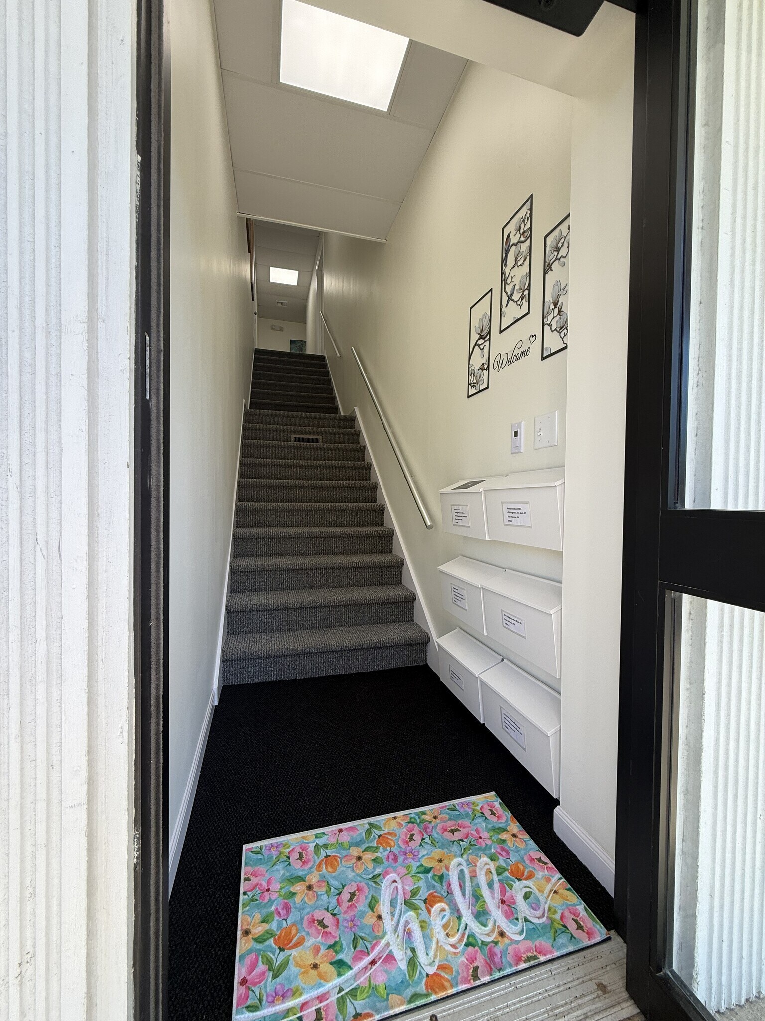 470 Ridgedale Ave, East Hanover, NJ for lease Interior Photo- Image 1 of 15