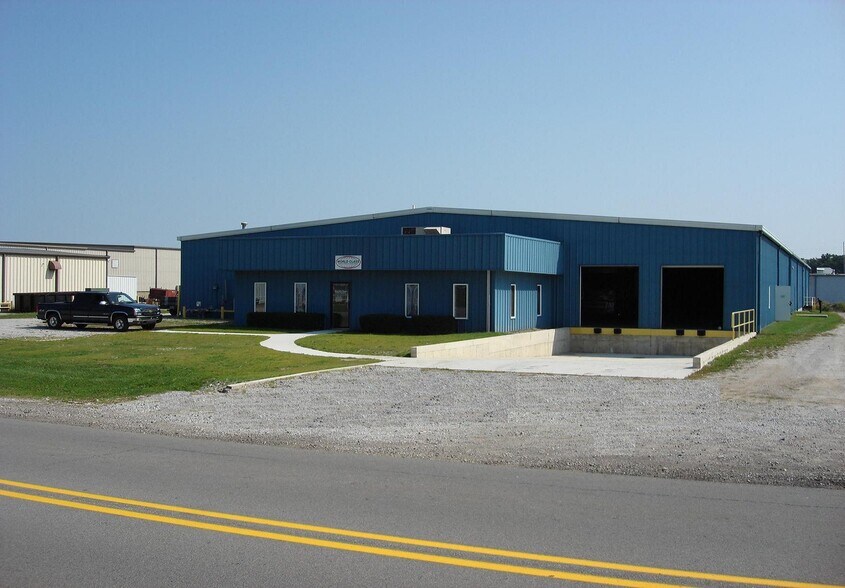 1460 Wohlert St, Angola, IN for sale - Building Photo - Image 1 of 1