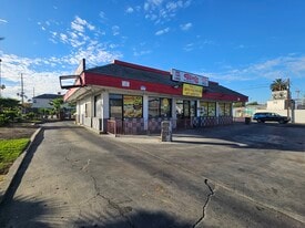 NNN 7 Yrs Drive Thru + 3,600sf Rebuild RTI - Drive Through Restaurant