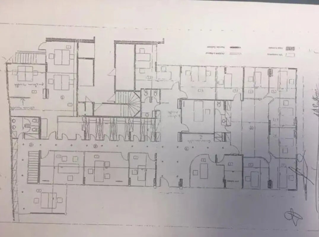 Office in Paris for sale Building Photo- Image 1 of 3