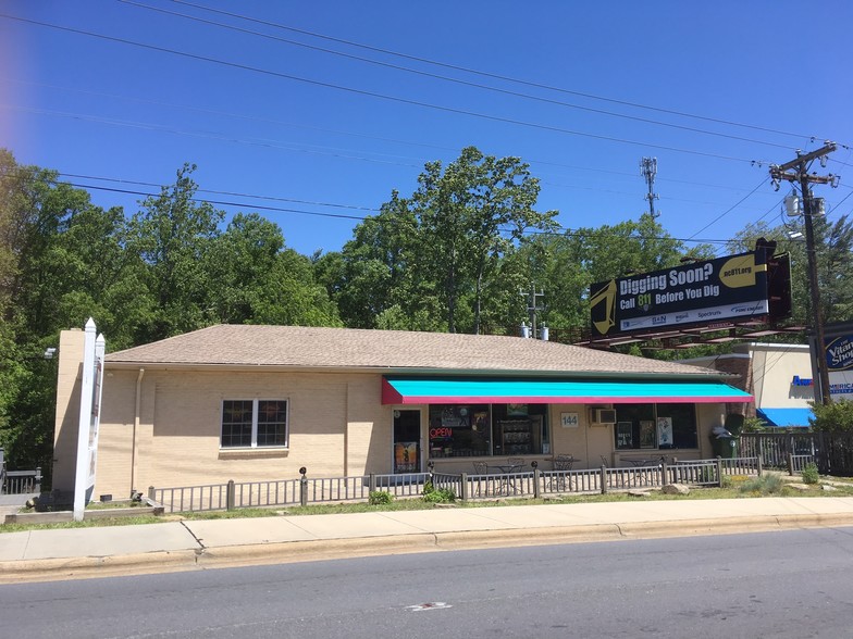 144 Tunnel Rd, Asheville, NC for sale - Building Photo - Image 1 of 1