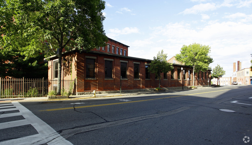 180 Main St, Biddeford, ME for sale - Building Photo - Image 2 of 17