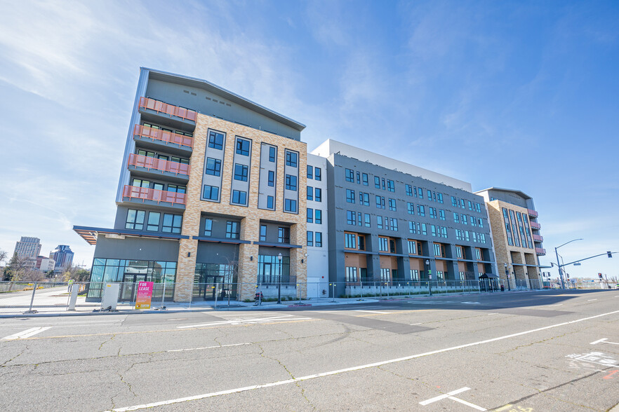 251 6th St, Sacramento, CA for lease - Building Photo - Image 1 of 15