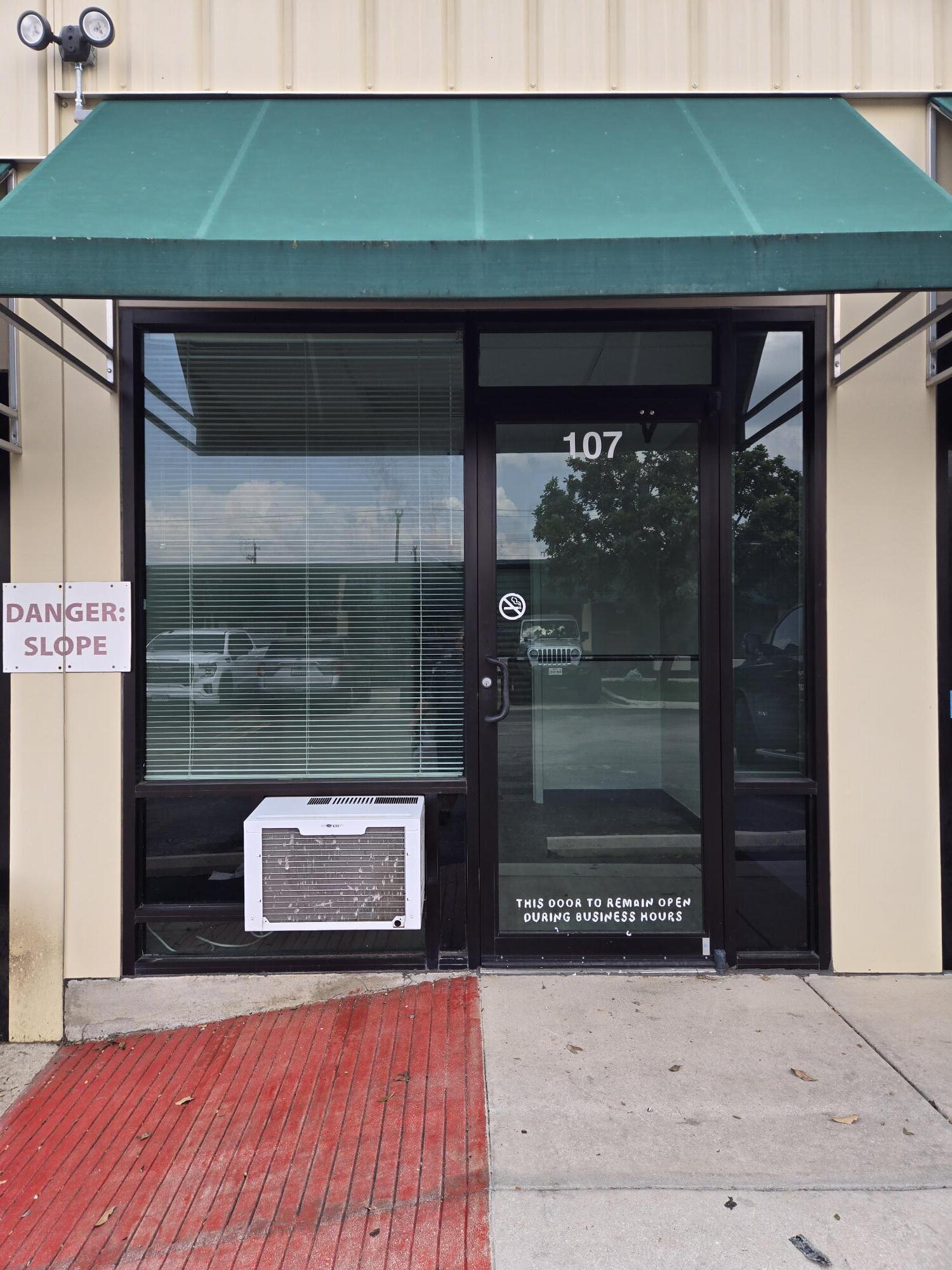 8034 Culebra Rd, San Antonio, TX for lease Building Photo- Image 1 of 5