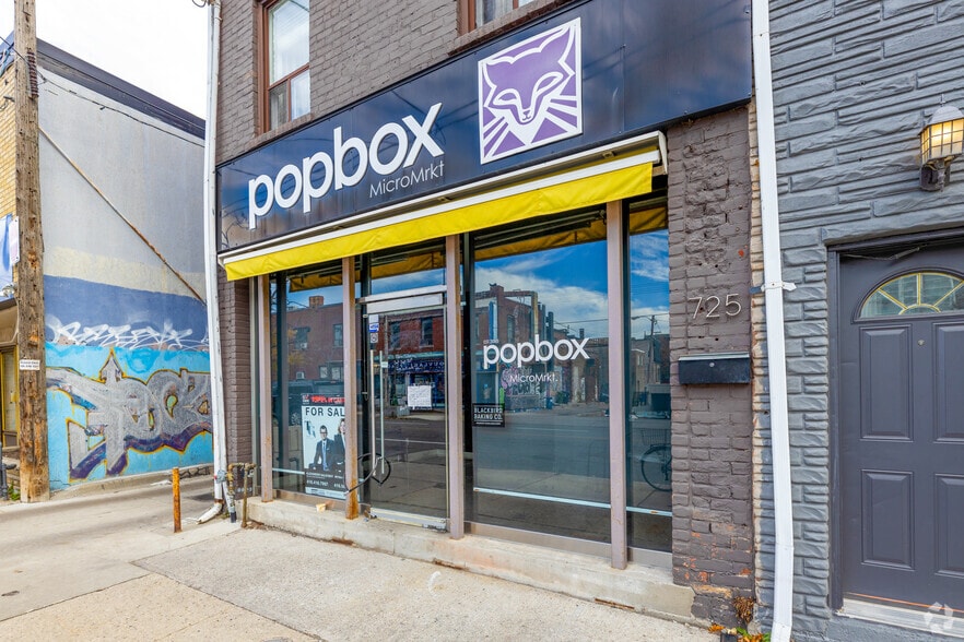 725 Dovercourt Rd, Toronto, ON for lease - Building Photo - Image 3 of 29