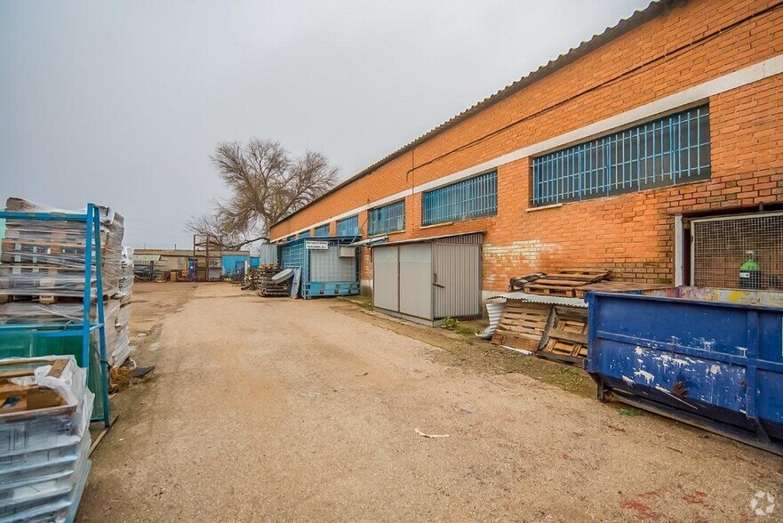 Industrial in CAMARMA DE ESTERUELAS, MAD for sale - Building Photo - Image 3 of 11