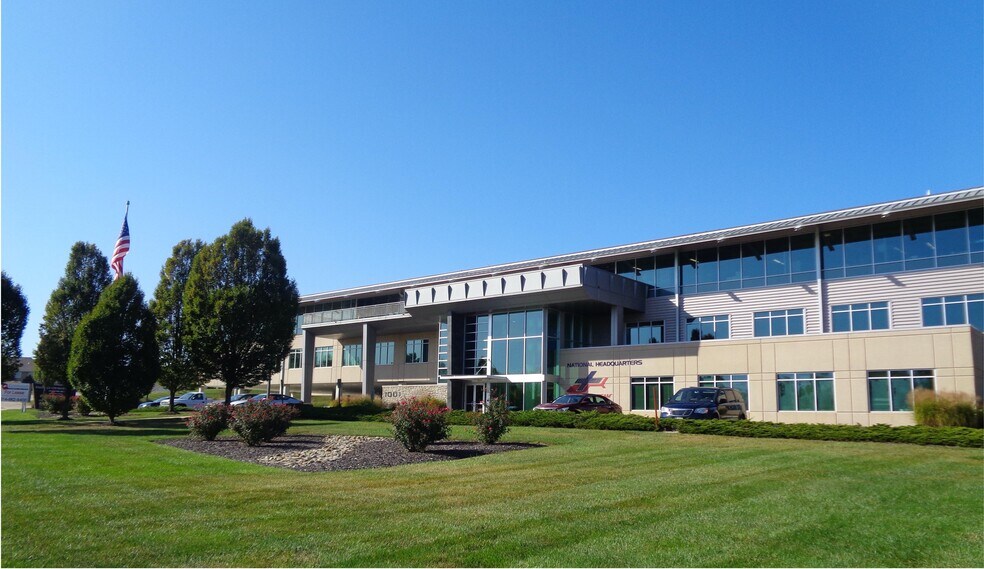 1001 Boardwalk Springs Pl, O'Fallon, MO for sale - Primary Photo - Image 1 of 1