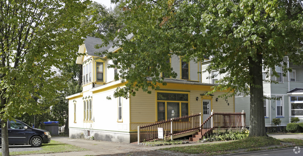 776 Park Ave, Meadville, PA for sale - Primary Photo - Image 1 of 1