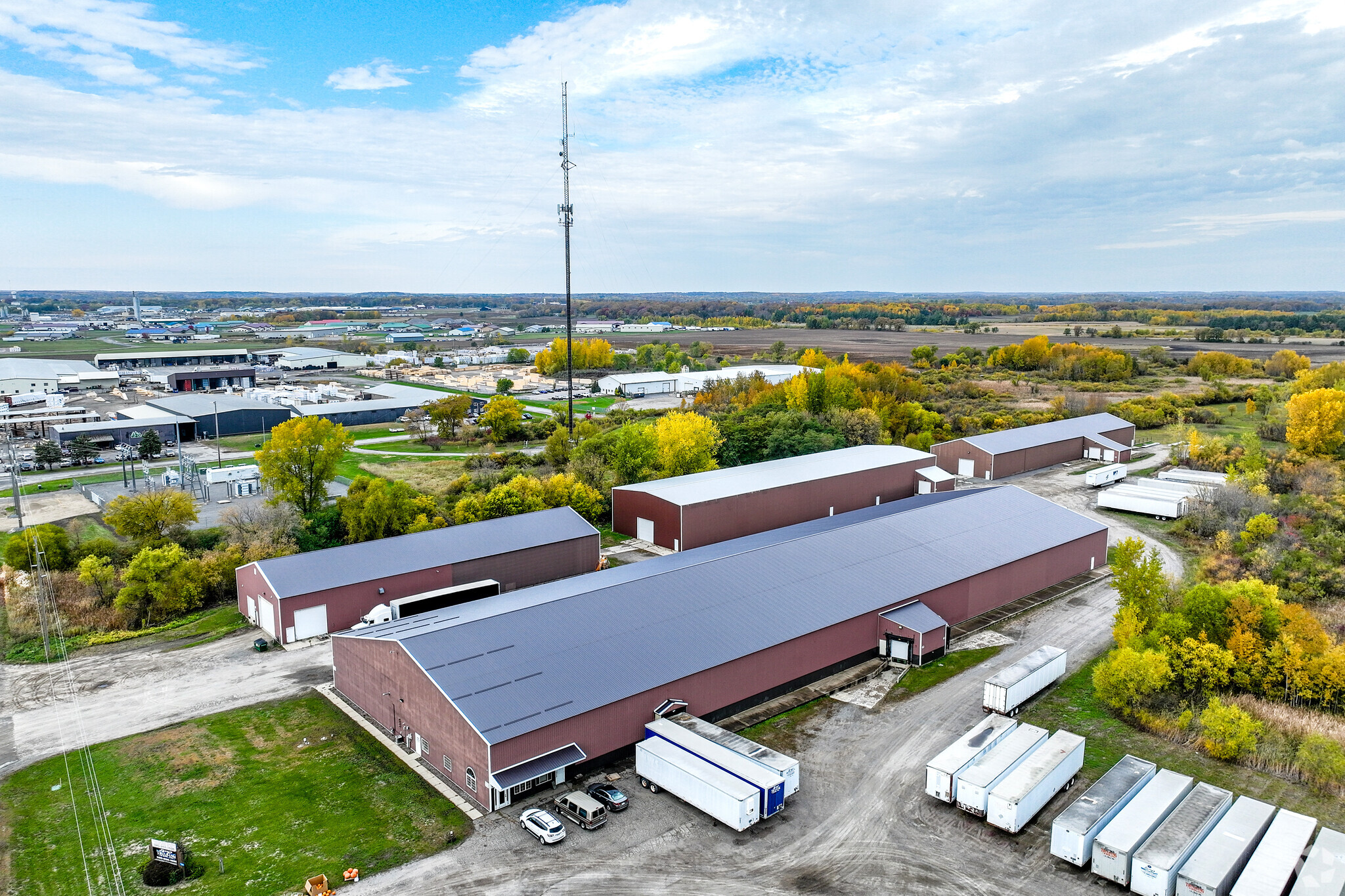 7402 Ridgewood Rd, Saint Cloud, MN for lease Building Photo- Image 1 of 1