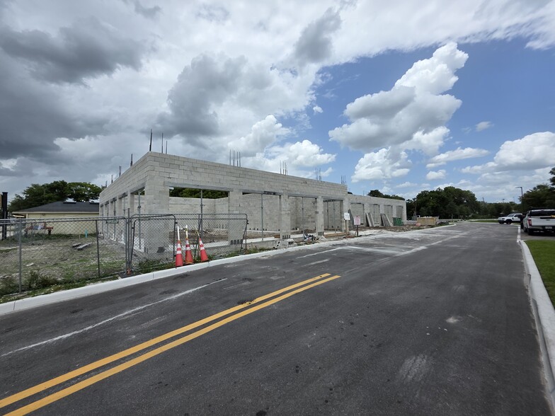 425 S Woodland Blvd, Deland, FL for sale - Building Photo - Image 2 of 29