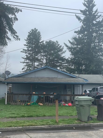 3366 Olive Way, Longview, WA for sale - Primary Photo - Image 1 of 1