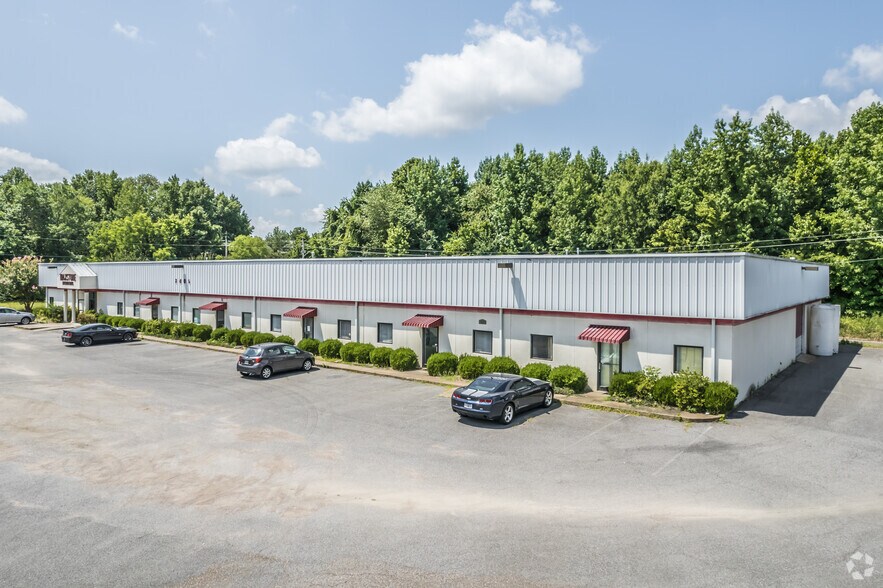 7401 Adrianne Pl, Bartlett, TN for lease - Building Photo - Image 2 of 8