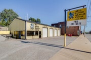 Mad Hatter Muffler Center Building & Property - Convenience Store