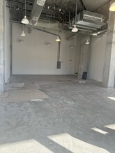 520 Mateo St, Los Angeles, CA for lease Building Photo- Image 1 of 2