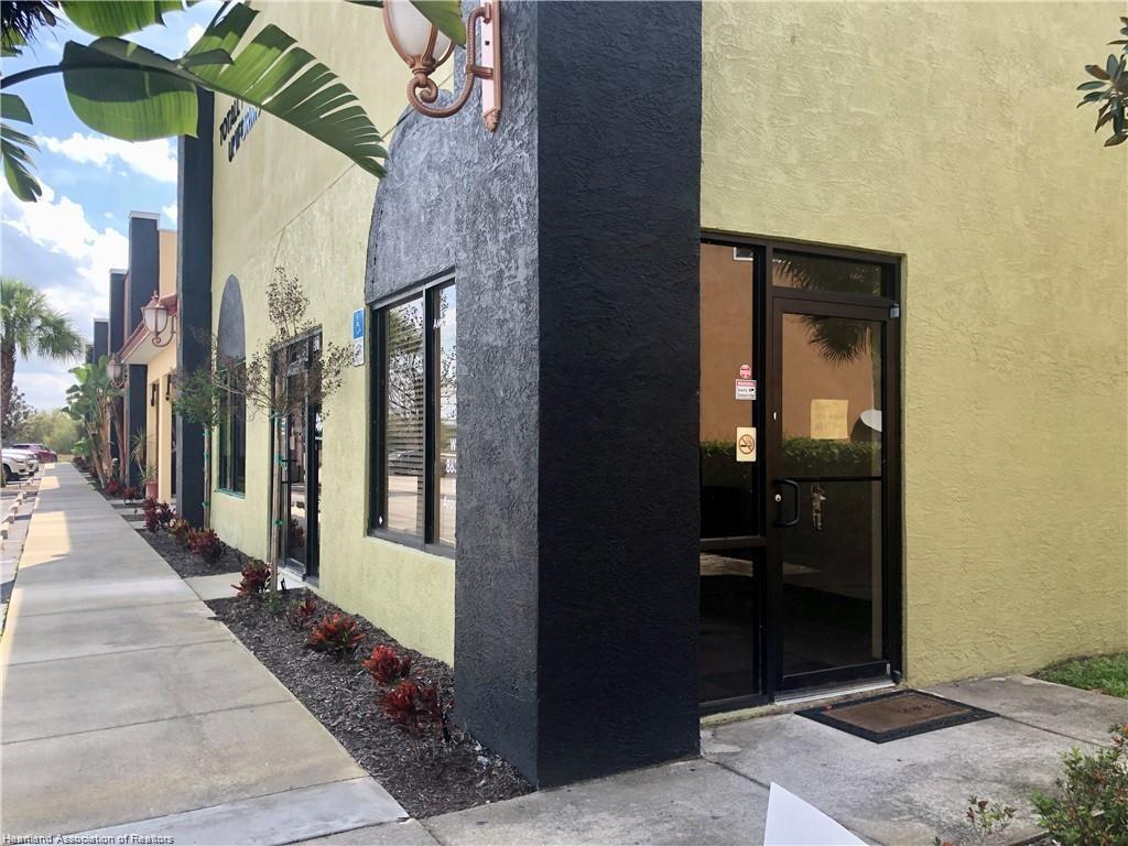 915-931 Mall Ring Rd, Sebring, FL for sale Building Photo- Image 1 of 1