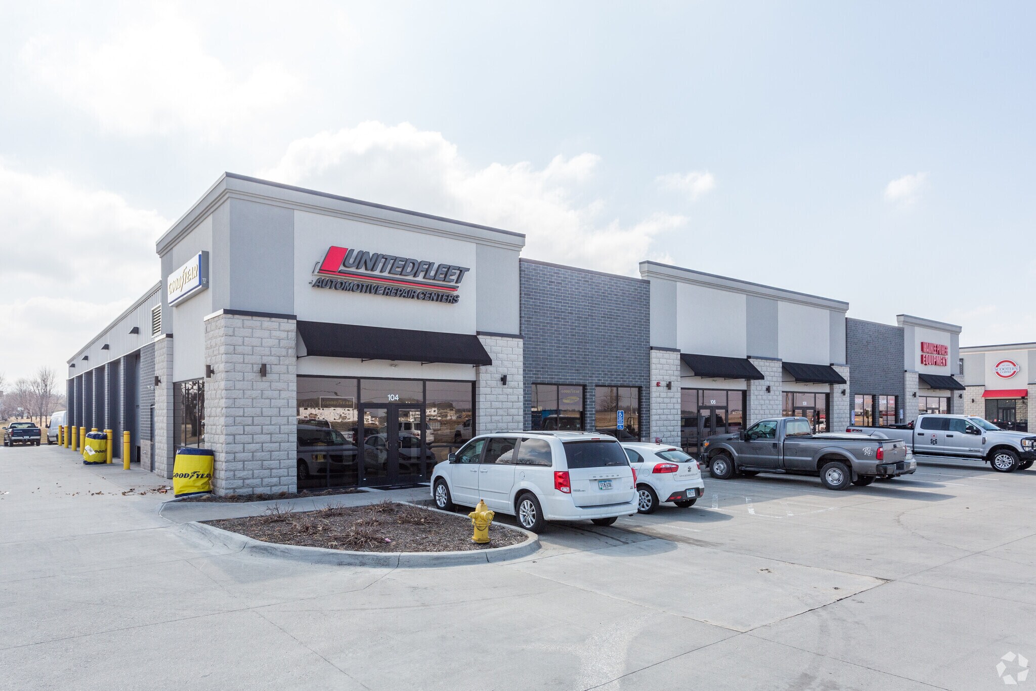 100 Hickman Rd, Waukee, IA for sale Building Photo- Image 1 of 1