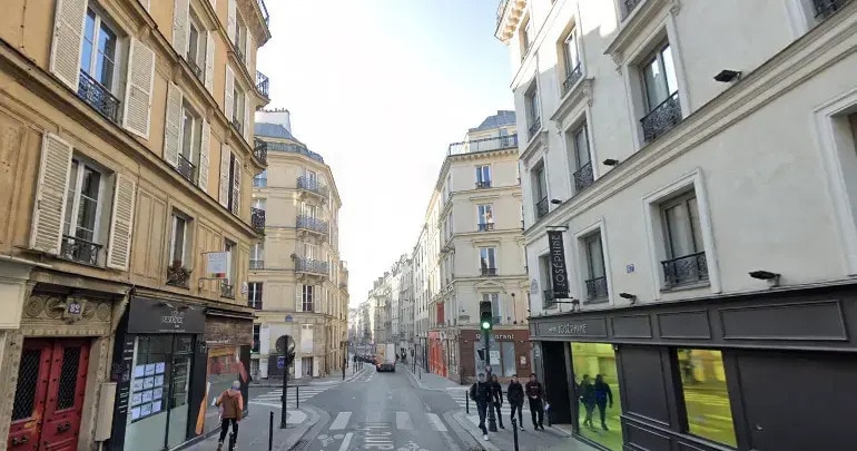Retail in Paris for lease - Building Photo - Image 3 of 3