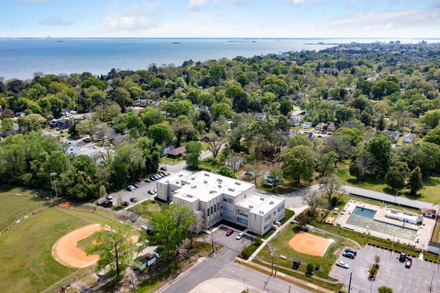 200 Claremont Ave, Hampton, VA for sale - Building Photo - Image 3 of 30