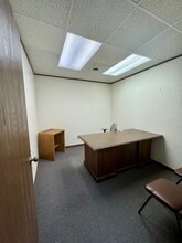 1270 Main St, Green Bay, WI for lease Interior Photo- Image 2 of 10