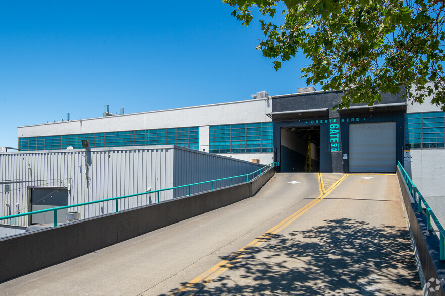 1933 Davis St, San Leandro, CA for lease - Building Photo - Image 1 of 25