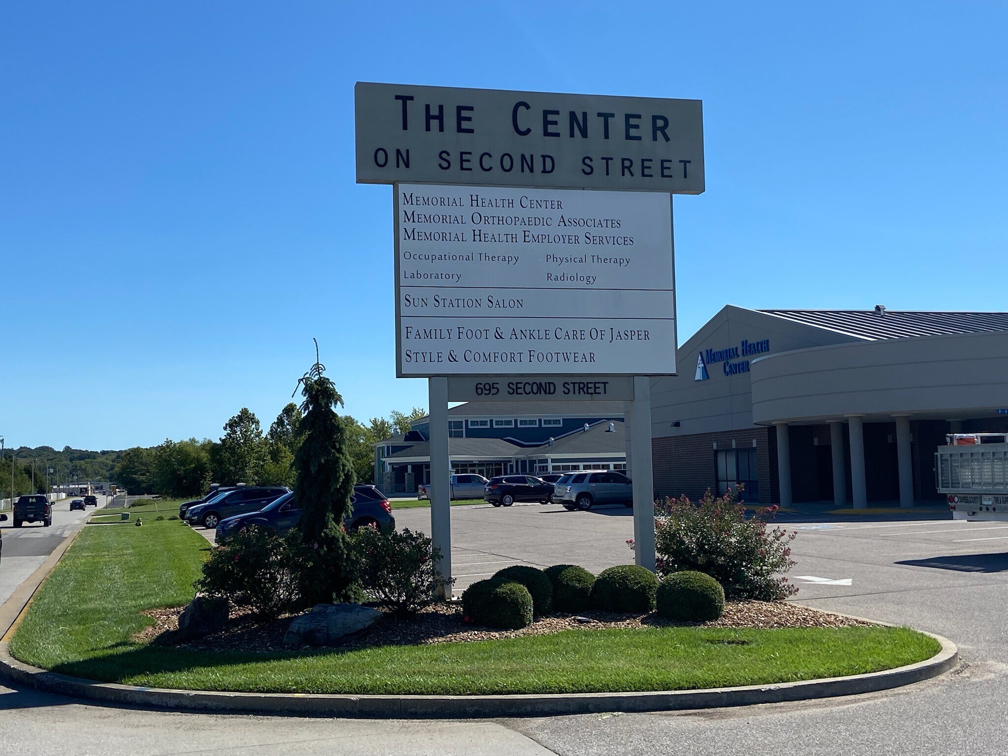 695 W 2nd Ave, Jasper, IN for sale Building Photo- Image 1 of 1