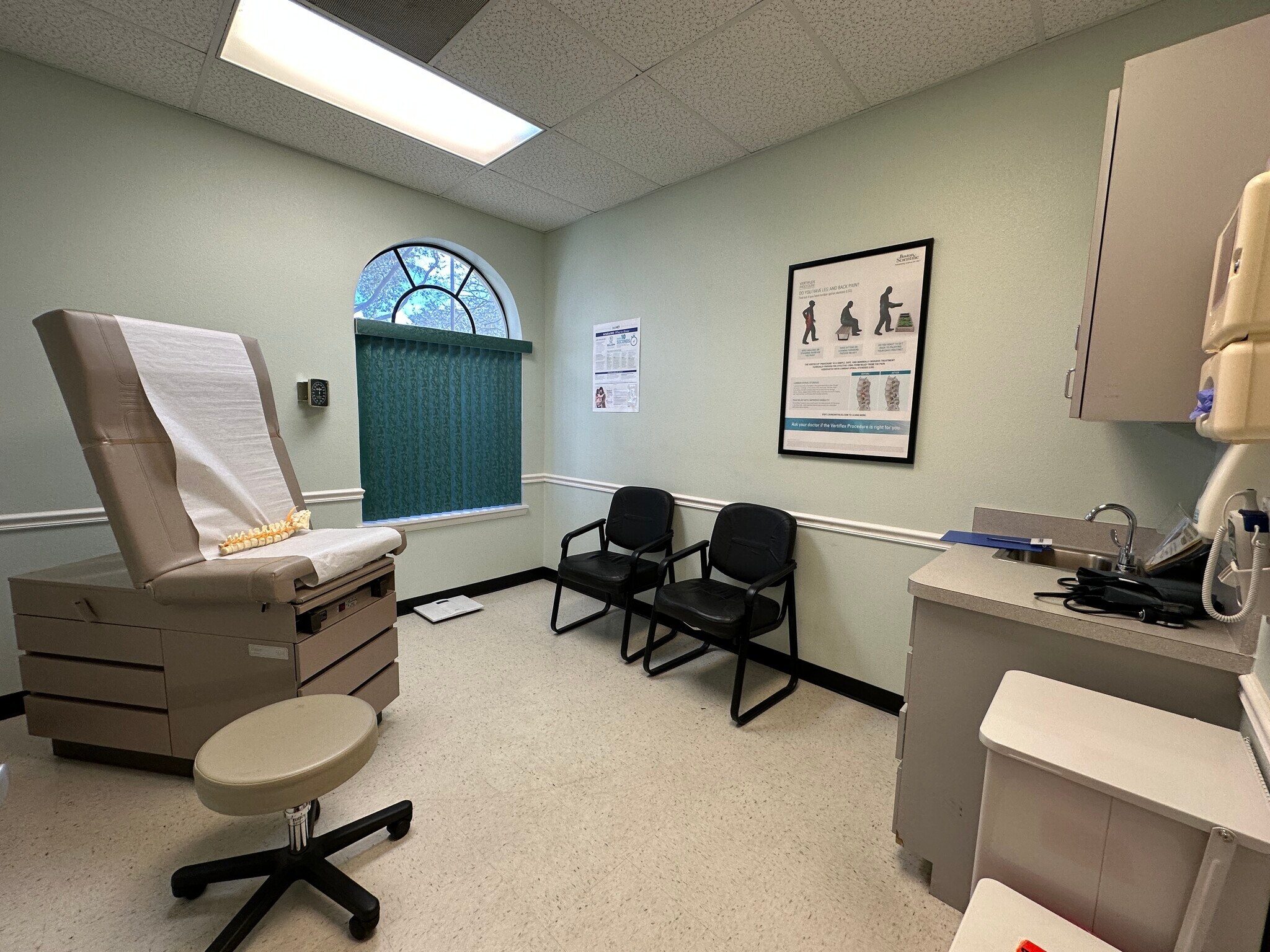 2720 Rebecca Ln, Orange City, FL 32763 NNN Medical Office Condo For