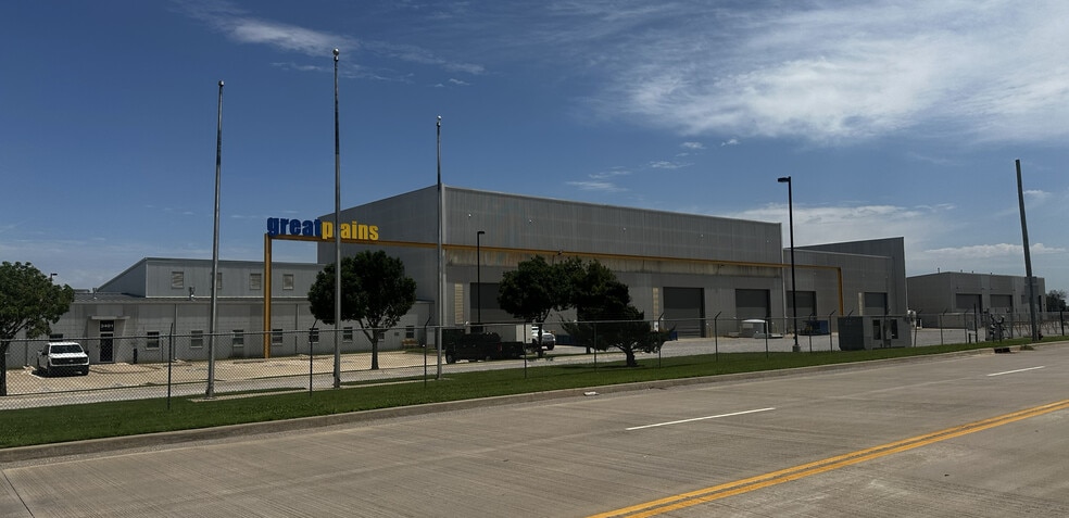 3401 S Radio Rd, El Reno, OK for sale - Primary Photo - Image 2 of 7