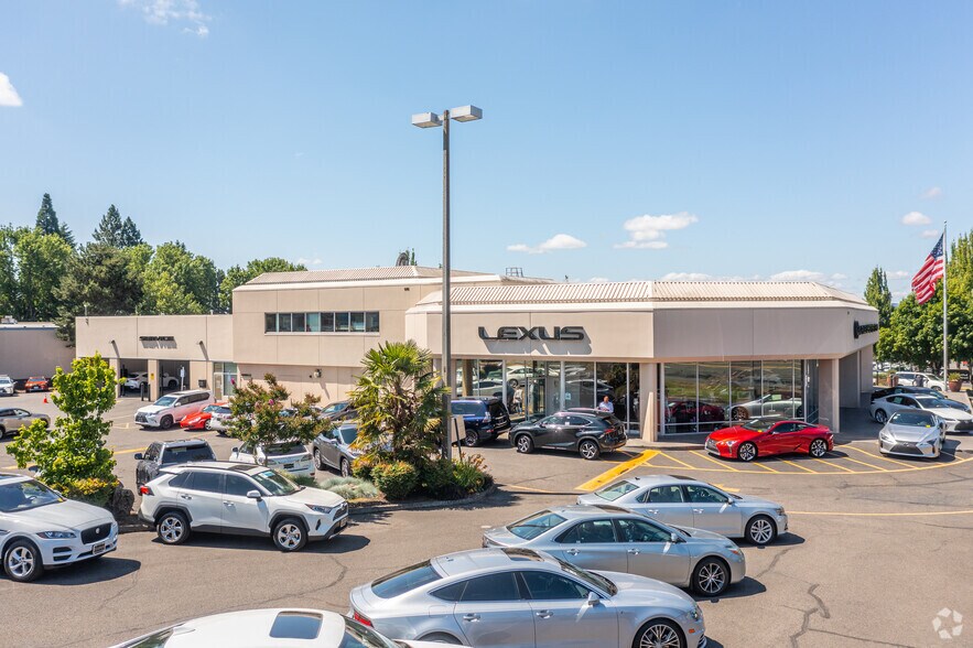 8840 SW Canyon Rd, Portland, OR for sale - Primary Photo - Image 1 of 1