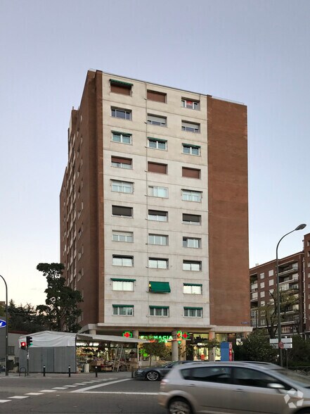 Avenida de Concha Espina, 5, Madrid, Madrid for sale - Primary Photo - Image 1 of 1
