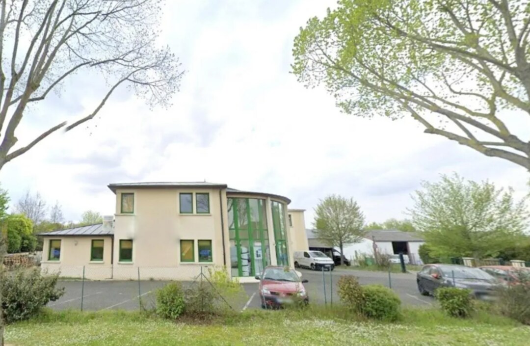 Rue De Gally, Chavenay for lease Primary Photo- Image 1 of 2