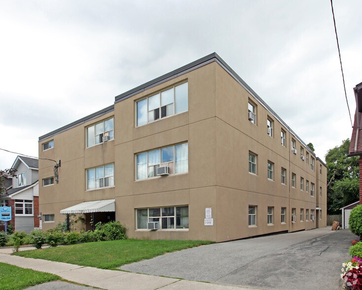 257 Torrens Ave, Toronto, ON for sale - Primary Photo - Image 1 of 1