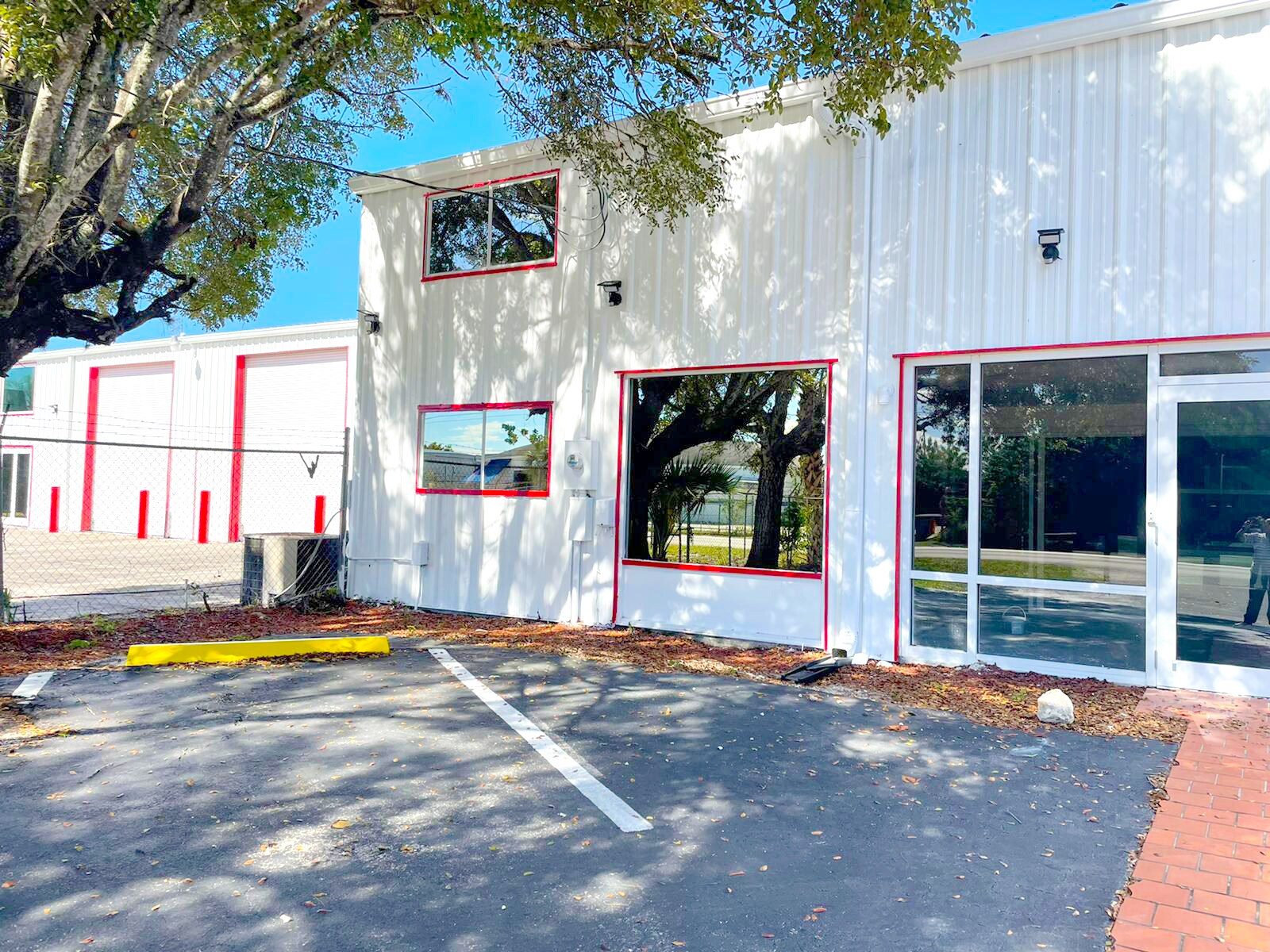 2119-2137 C and J Blvd, Naples, FL for sale Building Photo- Image 1 of 1