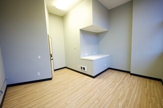 1313 Hewitt Ave, Everett, WA for lease Interior Photo- Image 1 of 2