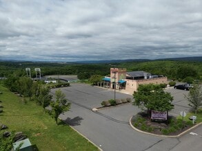 6 Radcliffe Dr, Moosic, PA - Aerial map view - Image1